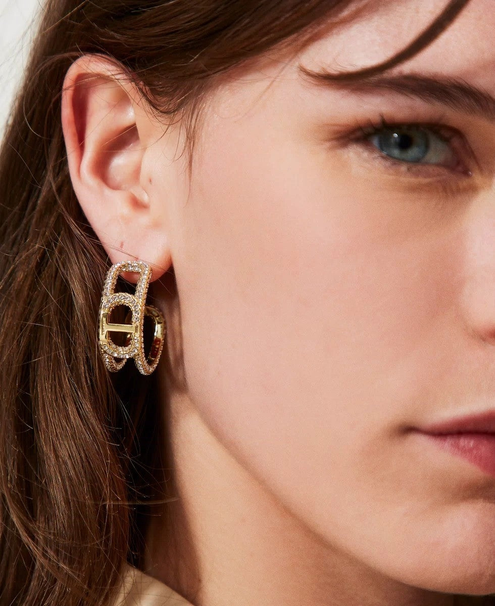 Earrings with Oval T chain and rhinestones