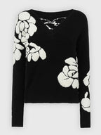 Pullover with V-neck