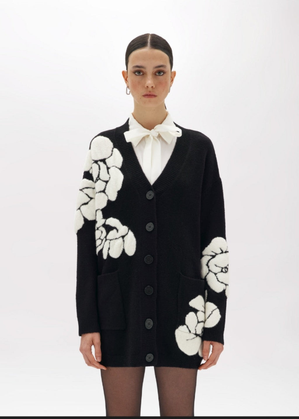 Jacquard Oversized Cardigan with Roses