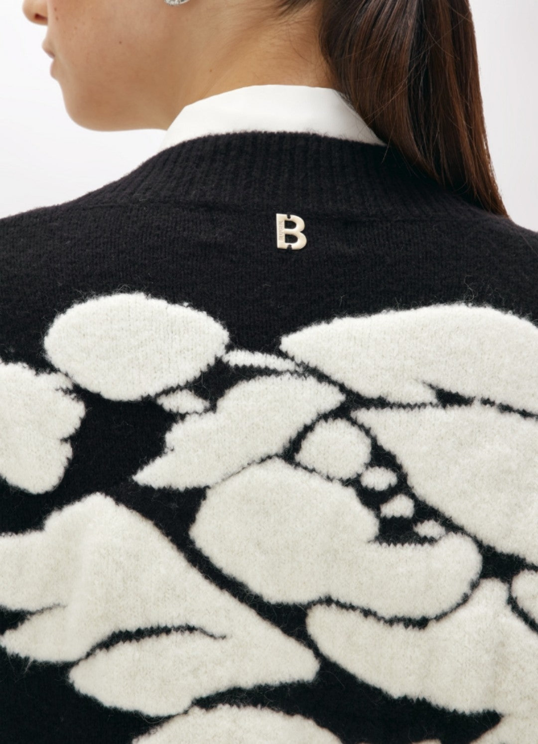 Jacquard Oversized Cardigan with Roses